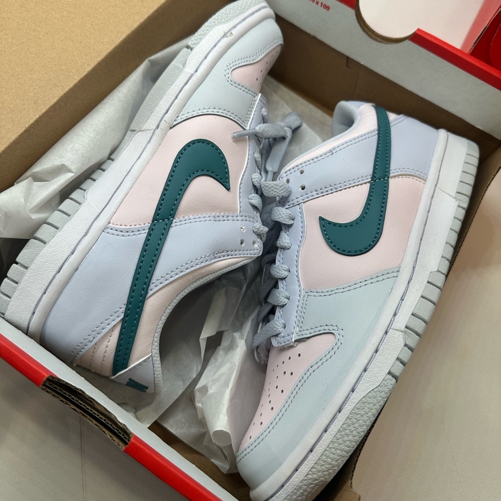 Nike Dunk Low Mineral Teal